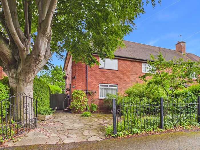 2 Bedroom End Of Terrace House For Sale In Skipton Circus, Nottingham, NG3