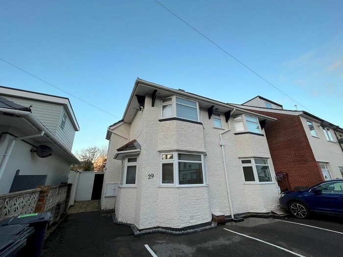 2 Bedroom Flat To Rent In Norwich Avenue, Westbourne, Bournemouth, BH2