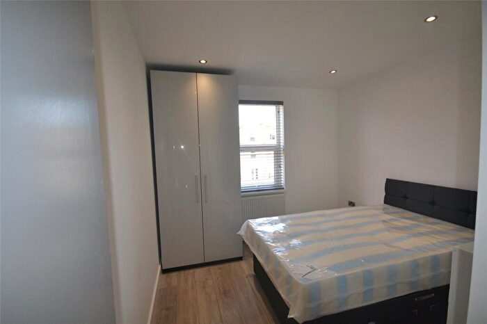 1 Bedroom House To Rent In Buxton Road, London, NW2