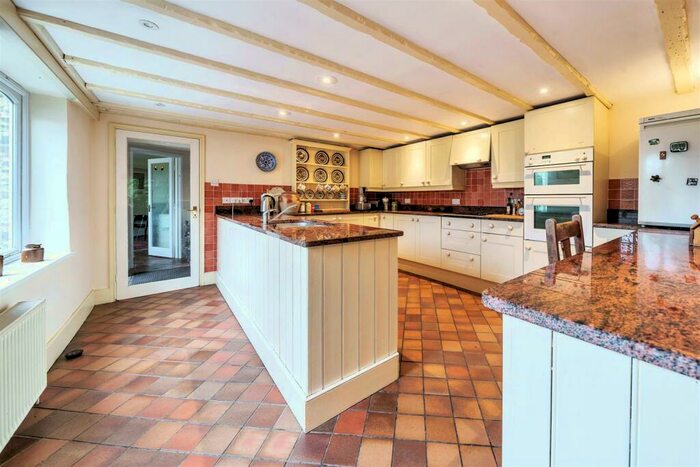 6 Bedroom Detached House For Sale In Par, PL24