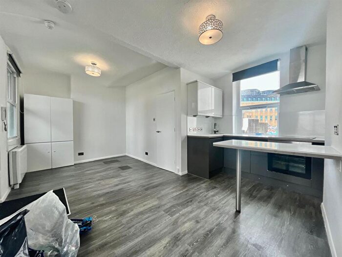 Studio To Rent In Windsor Street, Brighton, BN1