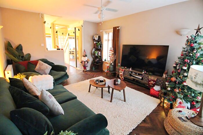 2 Bedroom House For Sale In Monaco Drive, Manchester, M22