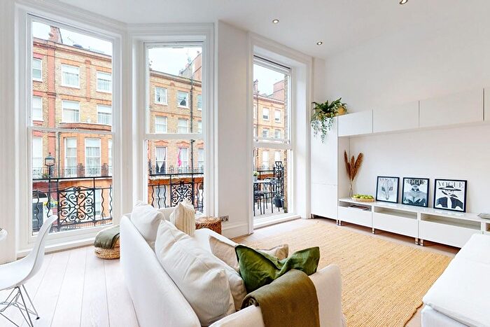 1 Bedroom Flat To Rent In Nottingham Place, London, W1U