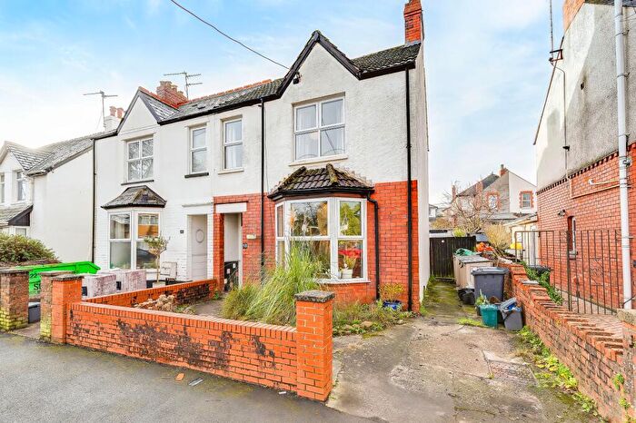 3 Bedroom Semi Detached House For Sale In Greenfield Avenue, Dinas Powys, The Vale Of Glamorgan., CF64