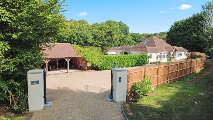 4 Bedroom Bungalow For Sale In Burlings Lane, Knockholt, Sevenoaks, Kent, TN14