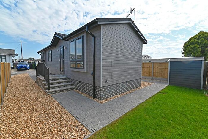 2 Bedroom Park Home For Sale In Two Bed Omar Image (), Hoburne Naish Park, Christchurch Road, New Milton, Hampshire, BH25