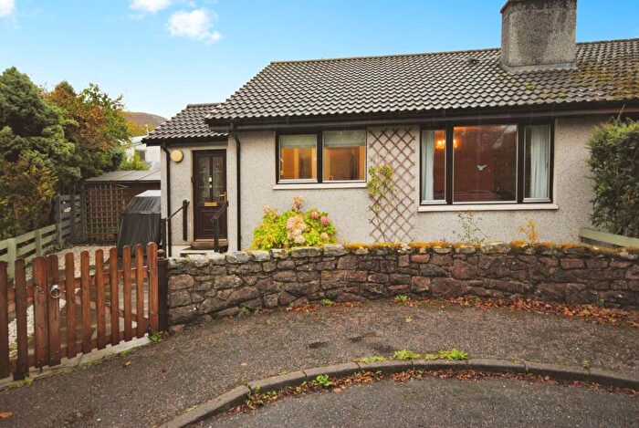 2 Bedroom Semi-Detached Bungalow For Sale In Fraser Place, Ullapool, IV26