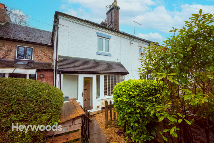 2 Bedroom Cottage To Rent In The Village, Keele, Newcastle-under-Lyme, ST5