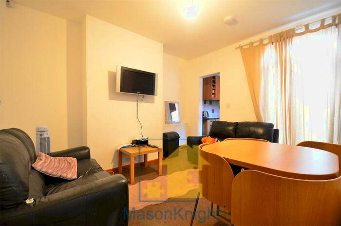 4 Bedroom Terraced House To Rent In St. Stephens Road Selly Oak, B29