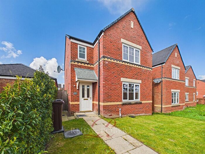 3 Bedroom Detached House For Sale In Ffordd Dewi, Oakenholt, Flint, CH6