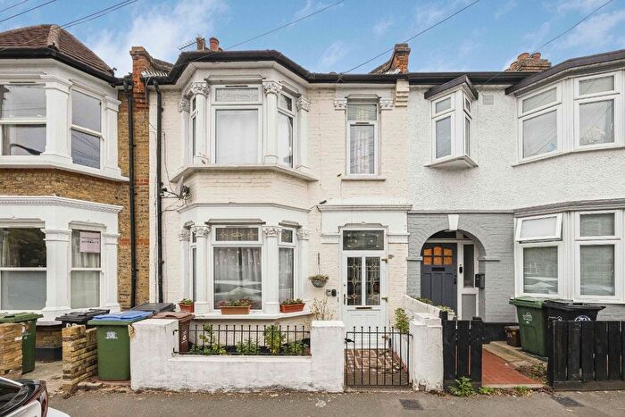 4 Bedroom Terraced House For Sale In Montague Road, London, E11