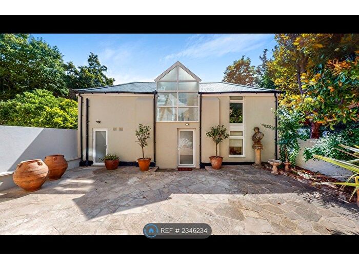 2 Bedroom Detached House To Rent In Warwick Gardens, London, W14