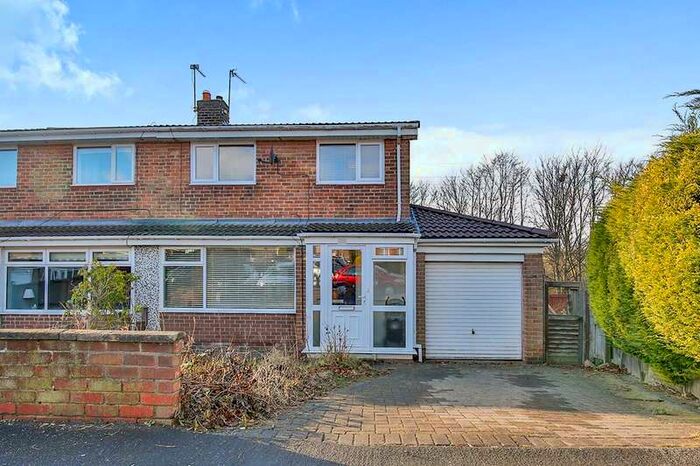 3 Bedroom Semi-Detached House For Sale In Park Lea, Sunderland, Tyne And Wear, SR3