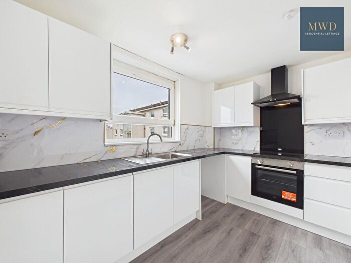 2 Bedroom Flat To Rent In Franklin Place, East Kilbride, G75