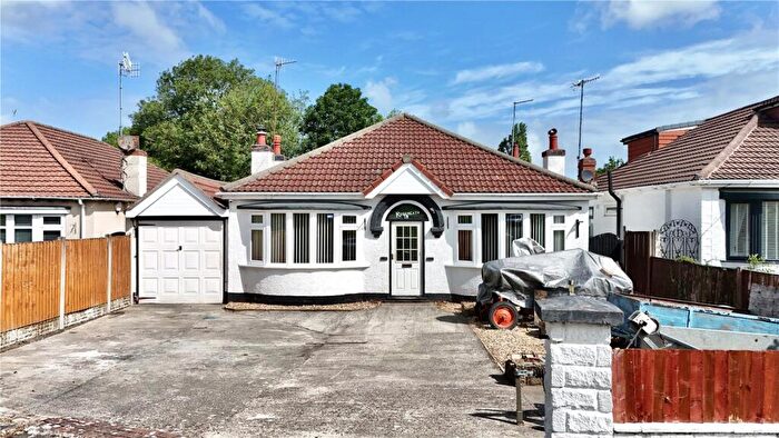4 Bedroom Bungalow For Sale In Larcombe Avenue, Upton, Wirral, CH49