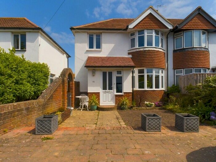 3 Bedroom Semi-Detached House To Rent In Kings Road, Lancing, BN15