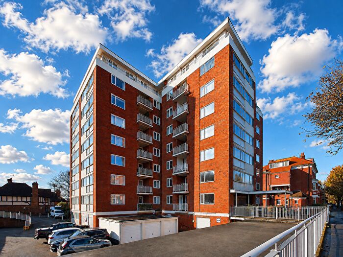 2 Bedroom Penthouse For Sale In Cromwell Court, Cromwell Road, Hove, BN3