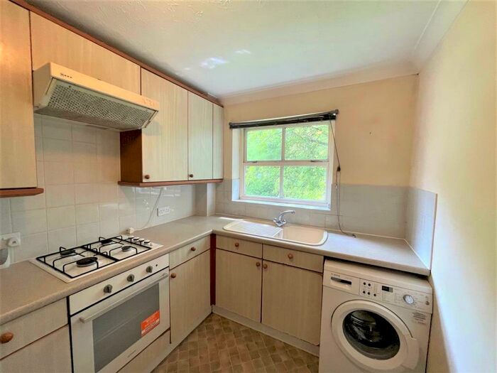 1 Bedroom Apartment To Rent In Didcot, Oxforshire, OX11