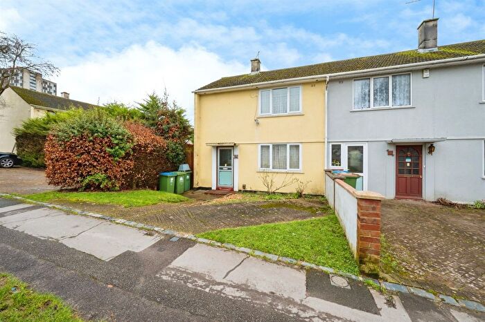 2 Bedroom End Of Terrace House For Sale In Colne Avenue, Southampton, SO16