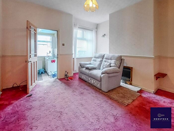 2 Bedroom Terraced House For Sale In Hertford Road, Manchester, M9