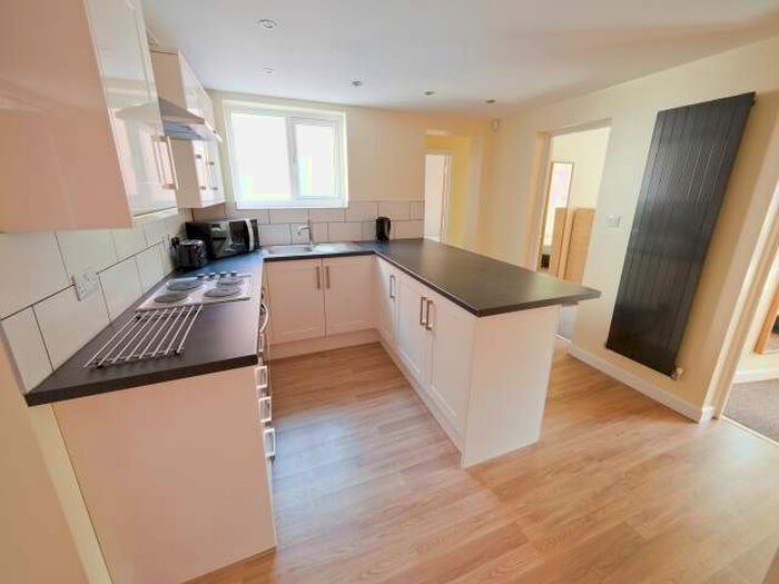 4 Bedroom Flat To Rent In Ashby Square, Loughborough LE11