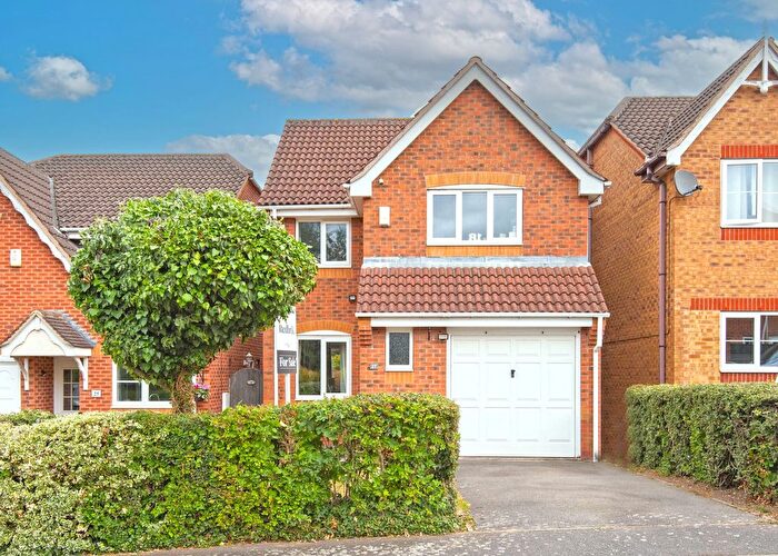 3 Bedroom Detached House For Sale In Birch Close, Killamarsh, S21