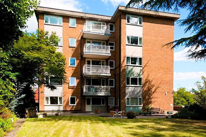 2 Bedroom Apartment For Sale In Tunnel Road, The Park, NG7
