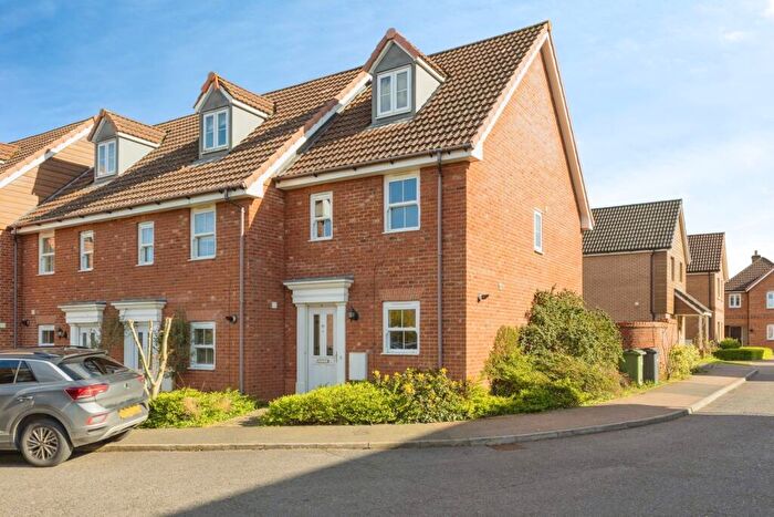 3 Bedroom End Of Terrace House For Sale In Evora Road, Wymondham, Norfolk, NR18