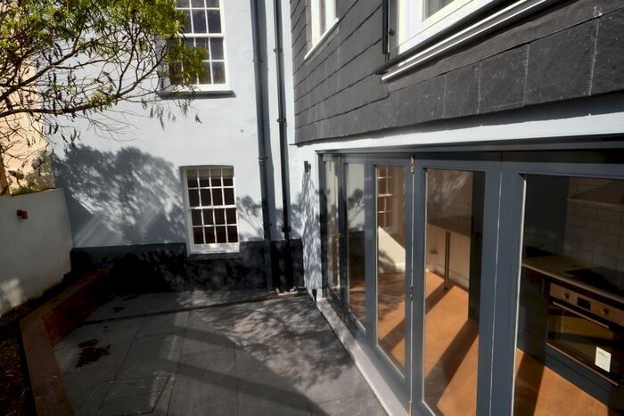 1 Bedroom Flat To Rent In Melbourne Street, Exeter, EX2