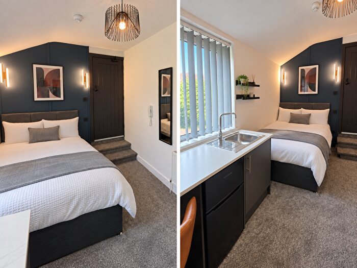 Studio To Rent In Hitchin Road, Luton, Bedfordshire, LU2