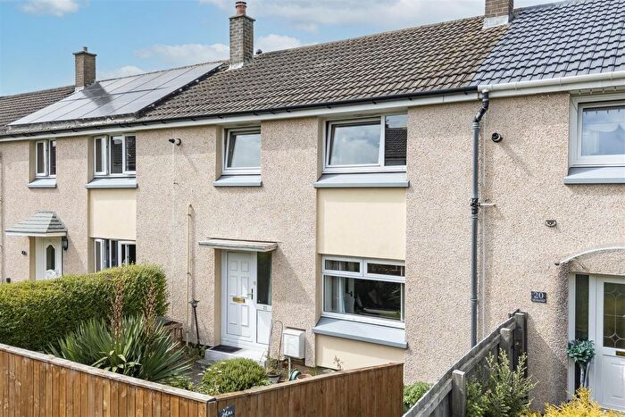 3 Bedroom Property For Sale In Moredun Park Way, Edinburgh, EH17