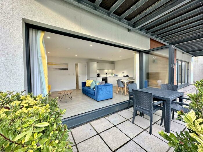 2 Bedroom Apartment For Sale In Beach Road, Woolacombe, Devon, EX34