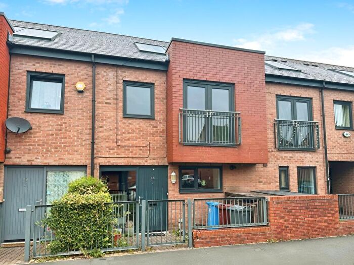 3 Bedroom Terraced House For Sale In Silverlace Avenue, Manchester, M11