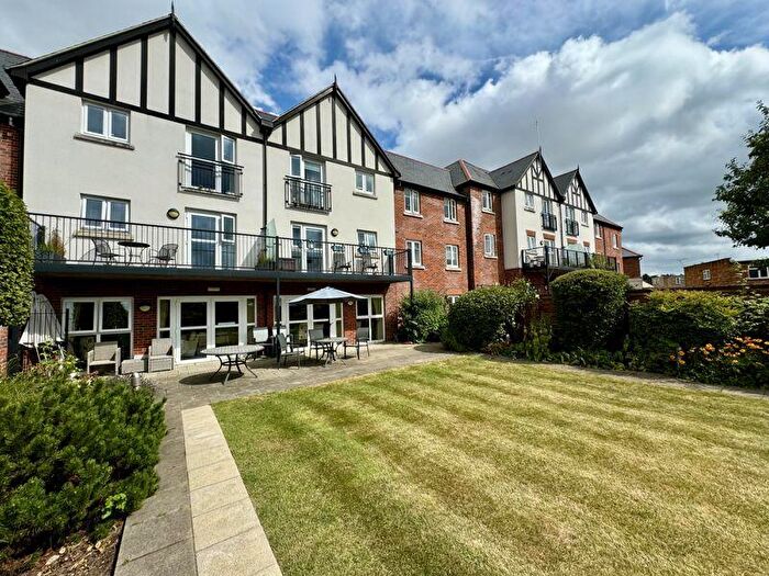 2 Bedroom Retirement Property For Sale In Retirement Property - Central Location, SL8