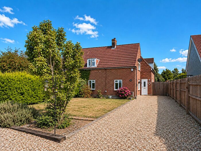 3 Bedroom Semi-Detached House For Sale In Harwich Road, Lawford, Manningtree, CO11