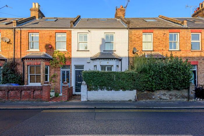 3 Bedroom Terraced House To Rent In Arthur Road, Windsor, SL4