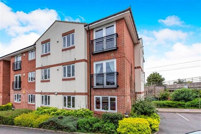 2 Bedroom Flat For Sale In The Kilns, Wakefield, WF1