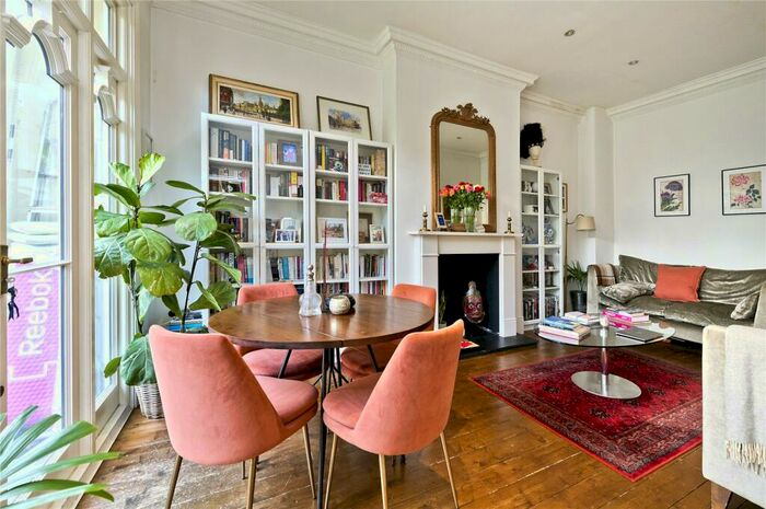 2 Bedroom Apartment To Rent In Melrose Avenue, London, NW2