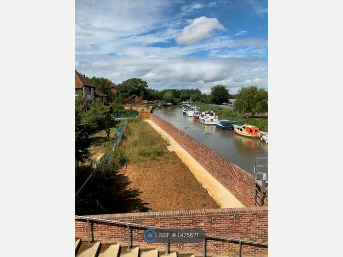 2 Bedroom Flat To Rent In Watneys Wharf, Sandwich, CT13