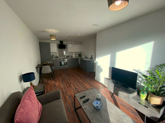 1 Bedroom Apartment To Rent In Chatham Street, Sheffield, South Yorkshire, S3