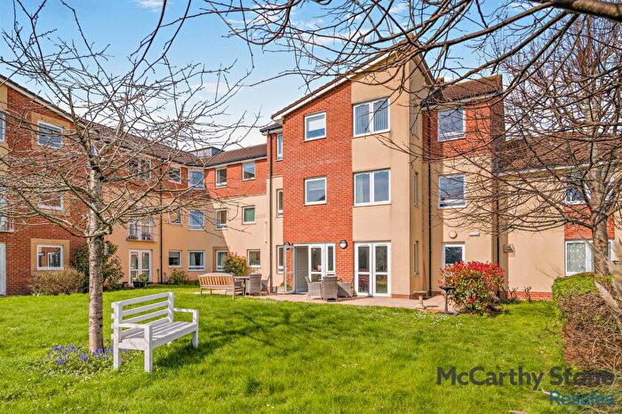 1 Bedroom Apartment For Sale In Fussells Court, Station Road, Worle, Weston-Super-Mare, BS22