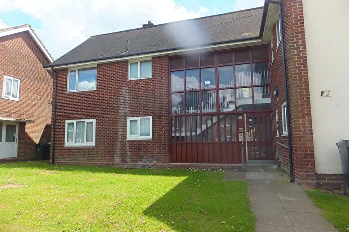 1 Bedroom Flat To Rent In Gilpin Close, Hodge Hill, Birmingham, B8