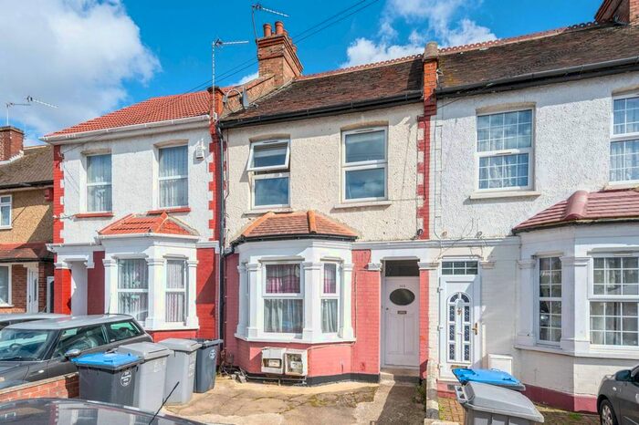 1 Bedroom Flat To Rent In Peel Road, North Wembley, Wembley, HA9