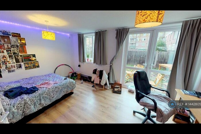 4 Bedroom Flat To Rent In Sedgmoor Place, London, SE5