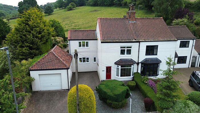 3 Bedroom Cottage For Sale In Rose Cottage, Wentbridge, Pontefract, WF8
