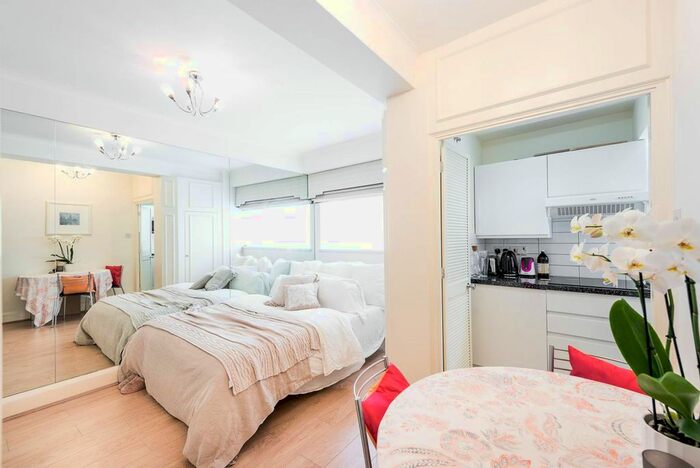 Studio To Rent In Sloane Avenue, Chelsea, London, SW3