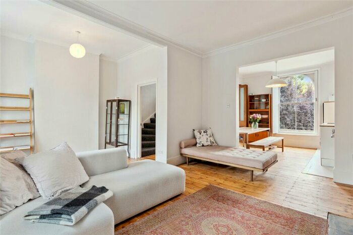 3 Bedroom Flat To Rent In Beresford Terrace, Highbury, N5