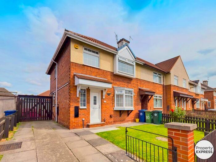 Houses for sale & to rent in TS6 7NW, Somerset Road, Grangetown