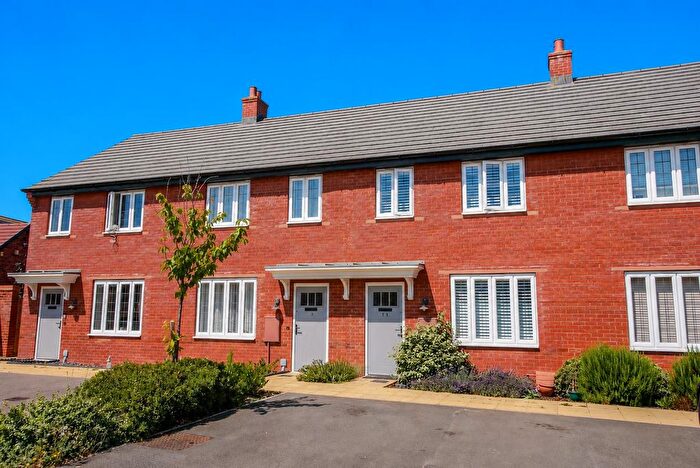 3 Bedroom Terraced House For Sale In Rosemoor Drive, Watlington, OX49