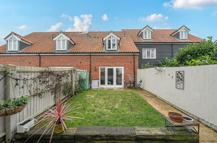 2 Bedroom Terraced House For Sale In Old Orchard View, Henlow, Bedfordshire, SG16